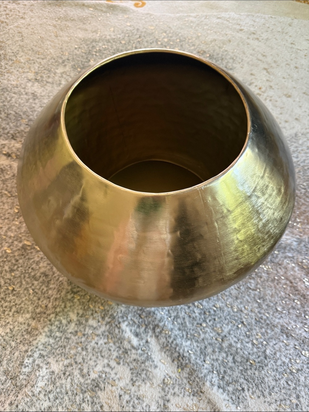 Metallic Round Accent Stool / Table - Gold Tone 14 ‘W from top x18 Tall - Picture 10 of 16